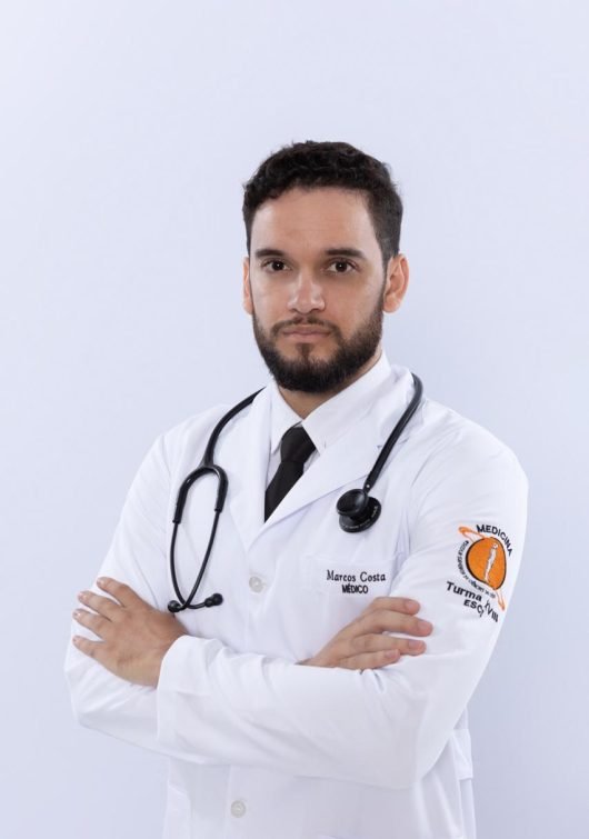 Marcos Vinicius Barbosa Costa - CRM DF 31754